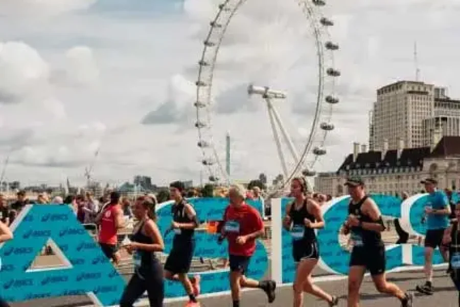 Asics 10k Run on behalf of the Lighthouse Charity