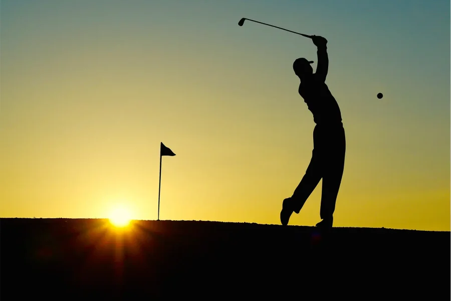 golf-sunset-sport-golfer